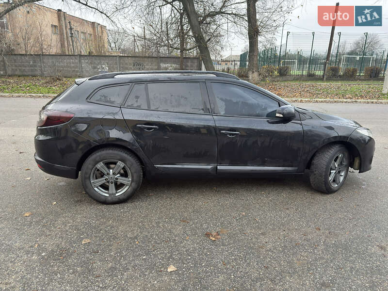 Универсал Renault Megane 2011 в Кропивницком