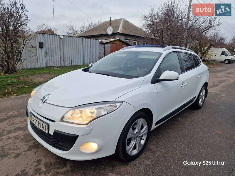 Универсал Renault Megane 2011 в Черкассах фото 8 Универсал Renault Megane 2011 в Черкассах