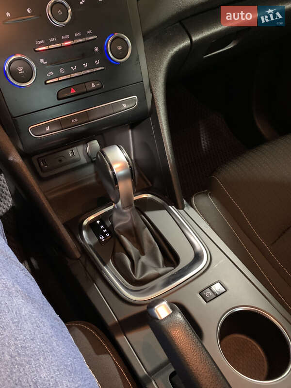 Седан Renault Megane 2019 в Ровно фото 7 Седан Renault Megane 2019 в Ровно