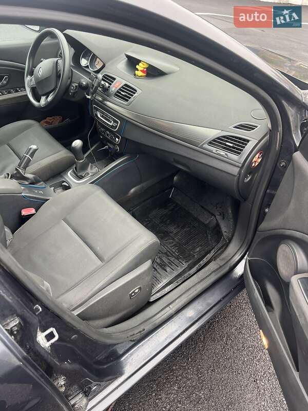 Універсал Renault Megane 2010 в Києві фото 9 Універсал Renault Megane 2010 в Києві