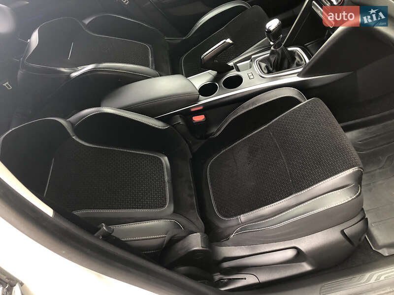 Универсал Renault Megane 2017 в Луцке