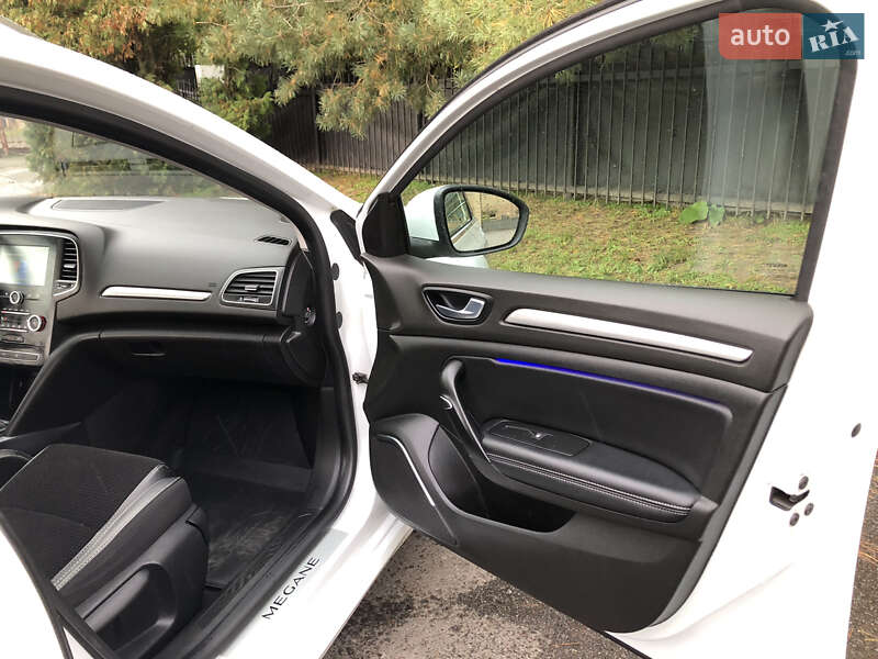 Универсал Renault Megane 2017 в Луцке