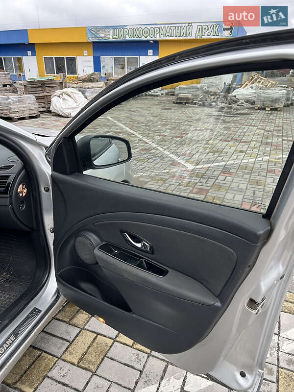 Универсал Renault Megane 2012 в Житомире фото 16 Универсал Renault Megane 2012 в Житомире