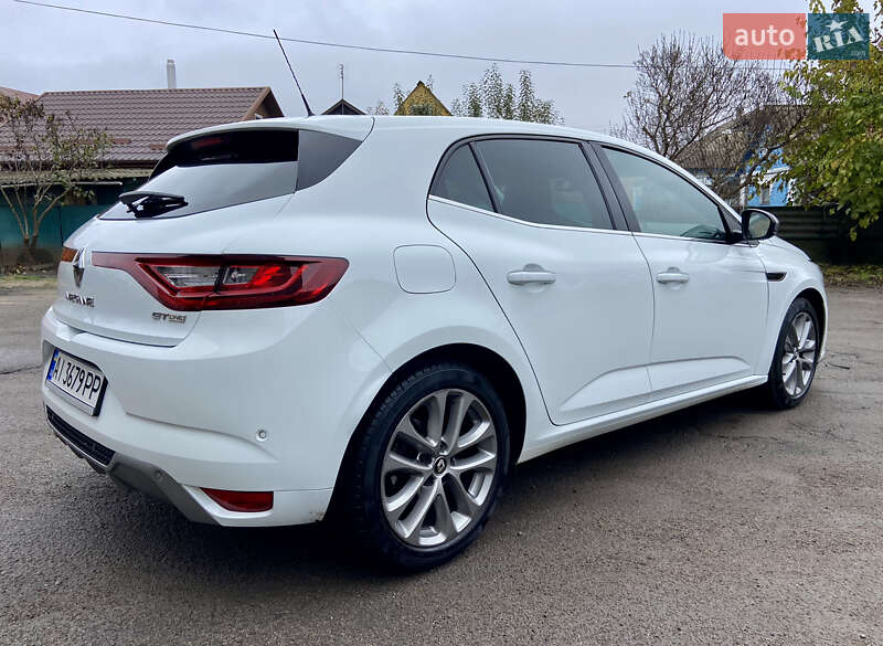 Хетчбек Renault Megane 2017 в Умані фото 14 Хетчбек Renault Megane 2017 в Умані
