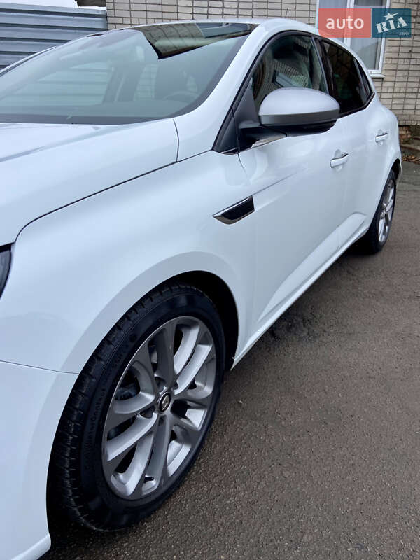 Хетчбек Renault Megane 2017 в Умані фото 21 Хетчбек Renault Megane 2017 в Умані