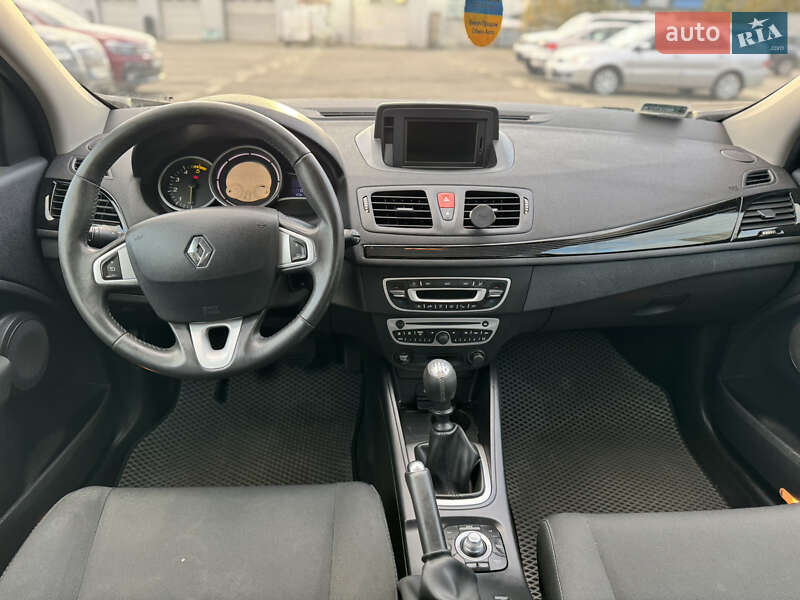 Універсал Renault Megane 2011 в Києві фото 11 Універсал Renault Megane 2011 в Києві