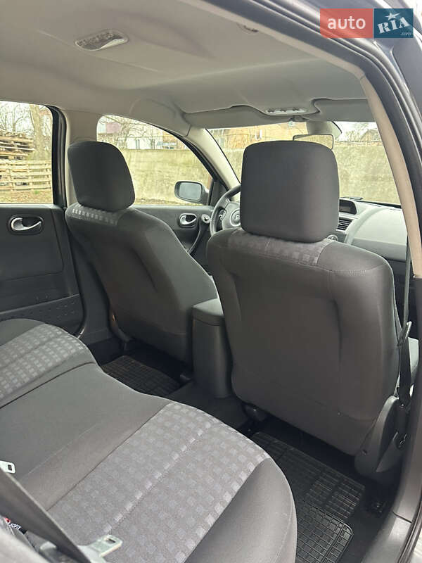 Универсал Renault Megane 2007 в Хороле