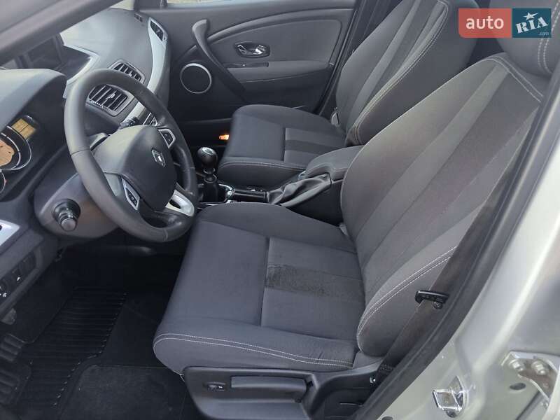 Універсал Renault Megane 2012 в Дніпрі