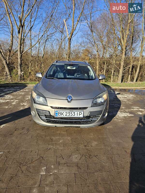 Универсал Renault Megane 2010 в Ивано-Франковске фото 9 Универсал Renault Megane 2010 в Ивано-Франковске