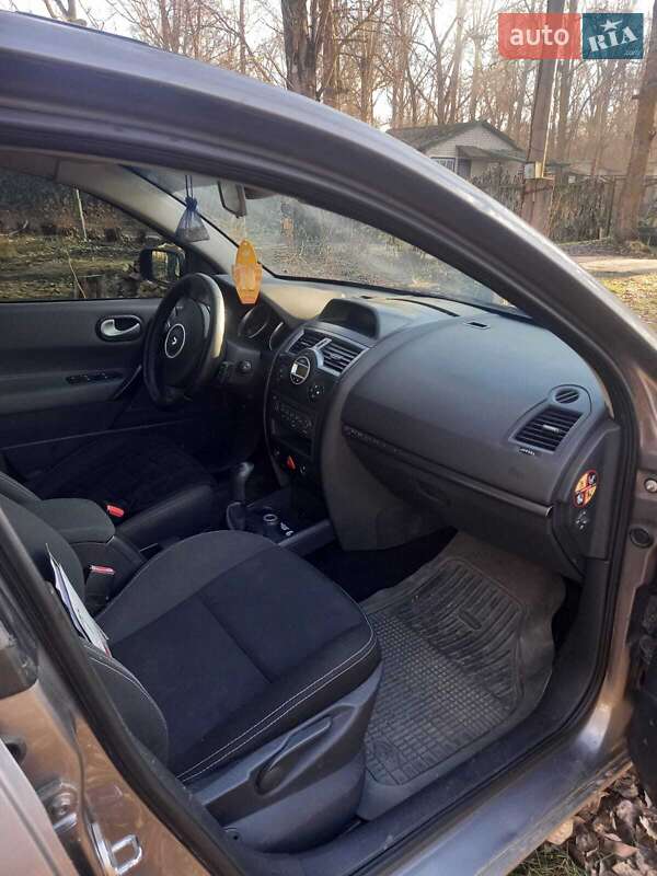 Седан Renault Megane 2008 в Остер