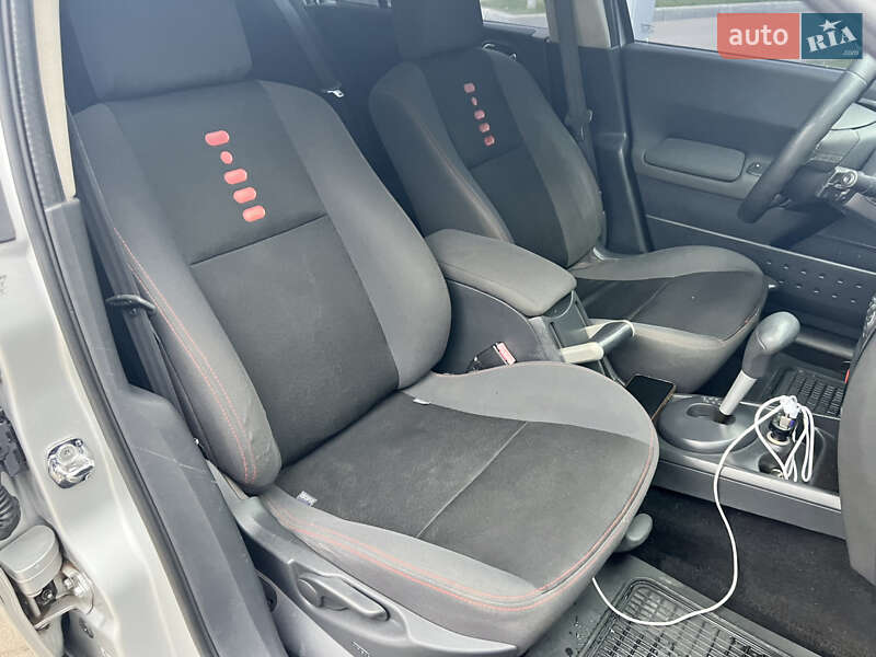 Седан Renault Megane 2007 в Черкасах фото 62 Седан Renault Megane 2007 в Черкасах