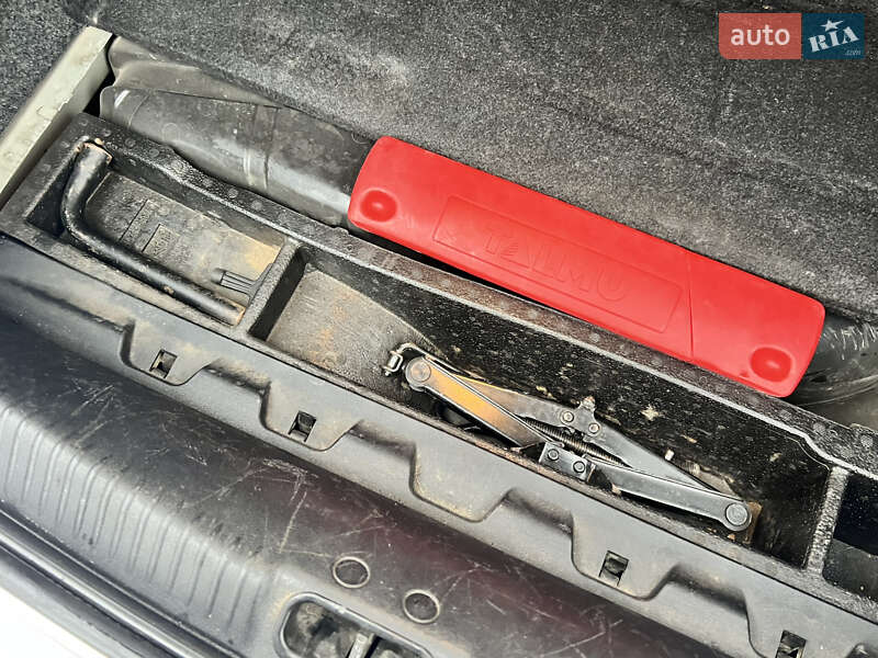 Седан Renault Megane 2007 в Черкасах фото 66 Седан Renault Megane 2007 в Черкасах