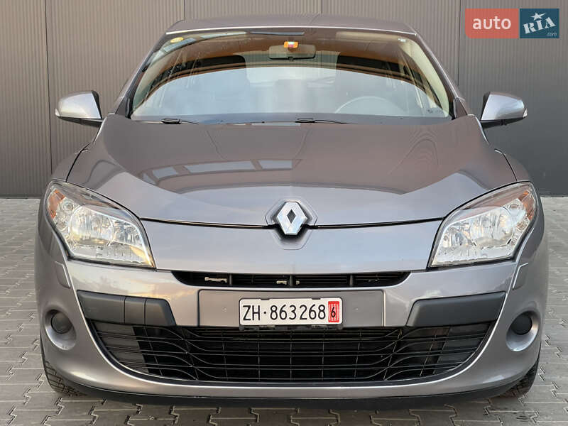 Универсал Renault Megane 2011 в Луцке