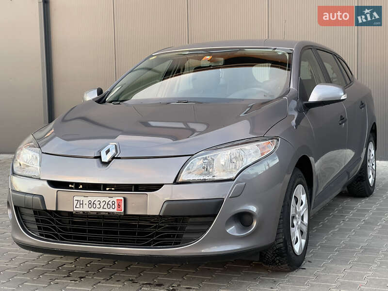 Универсал Renault Megane 2011 в Луцке