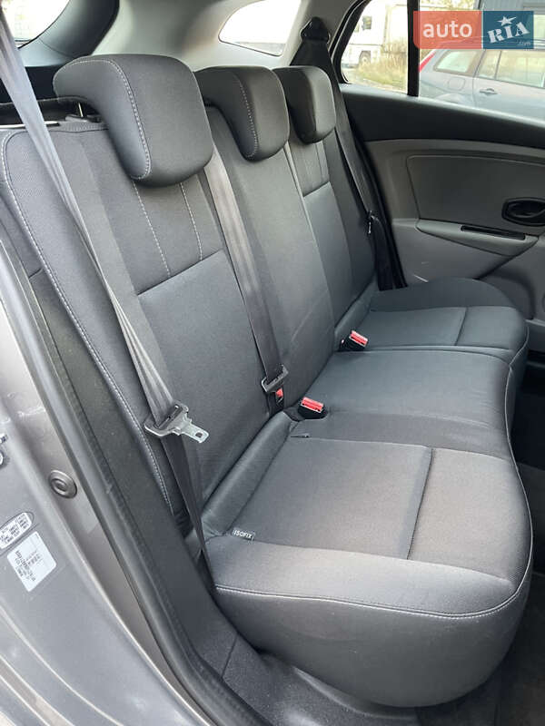 Универсал Renault Megane 2011 в Луцке