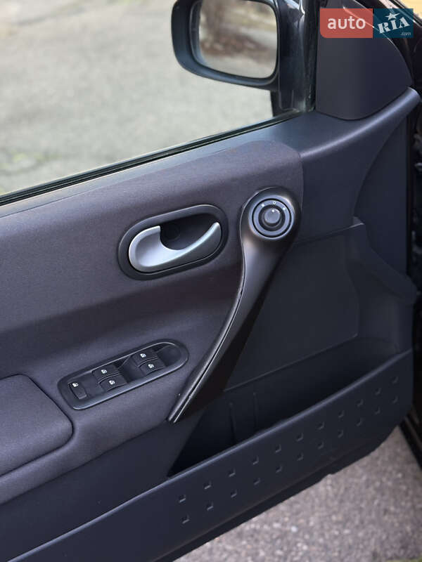 Универсал Renault Megane 2009 в Чернигове фото 44 Универсал Renault Megane 2009 в Чернигове