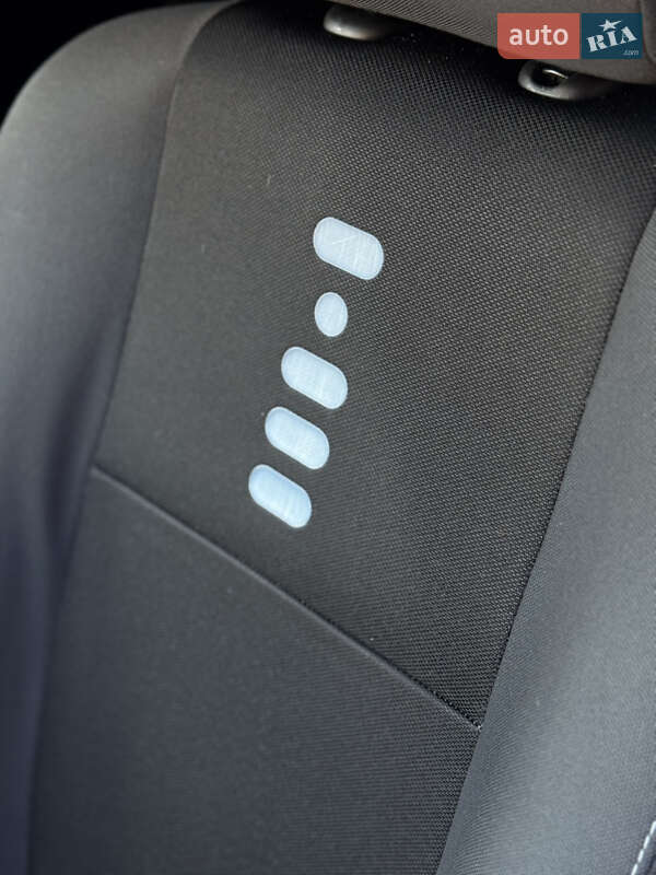 Универсал Renault Megane 2009 в Чернигове фото 50 Универсал Renault Megane 2009 в Чернигове