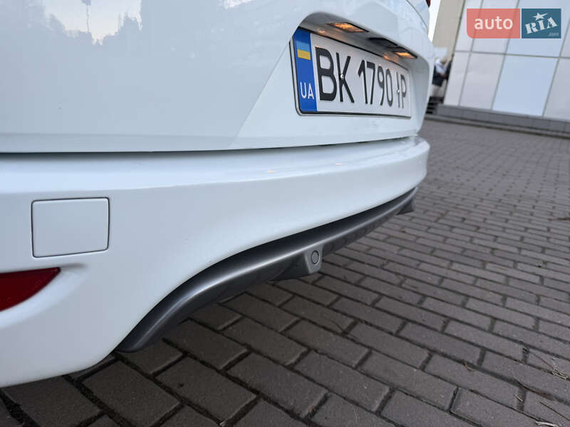 Универсал Renault Megane 2014 в Ровно