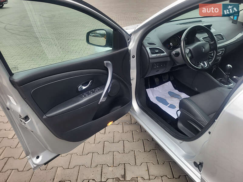 Універсал Renault Megane 2016 в Луцьку