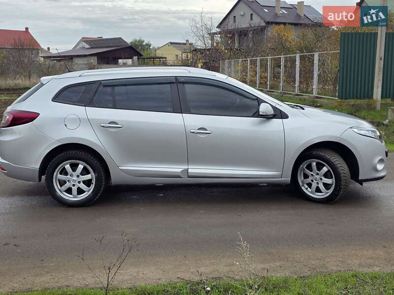 Универсал Renault Megane 2011 в Одессе фото 5 Универсал Renault Megane 2011 в Одессе