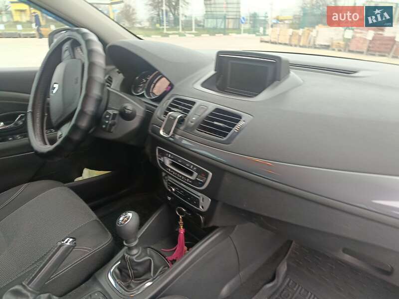 Универсал Renault Megane 2015 в Южноукраинске