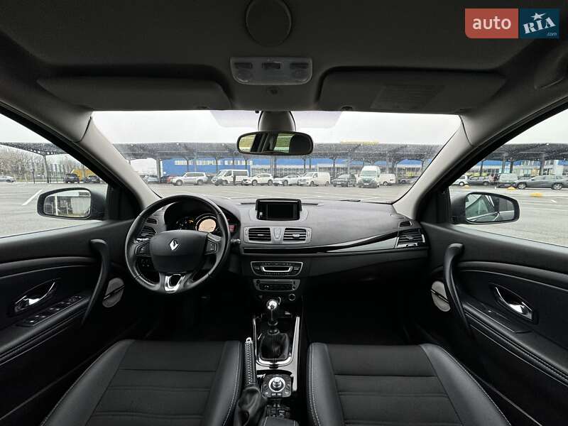 Универсал Renault Megane 2014 в Киеве фото 25 Универсал Renault Megane 2014 в Киеве