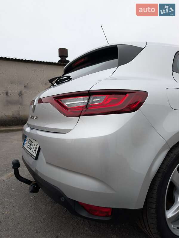 Хэтчбек Renault Megane 2017 в Миргороде фото 12 Хэтчбек Renault Megane 2017 в Миргороде