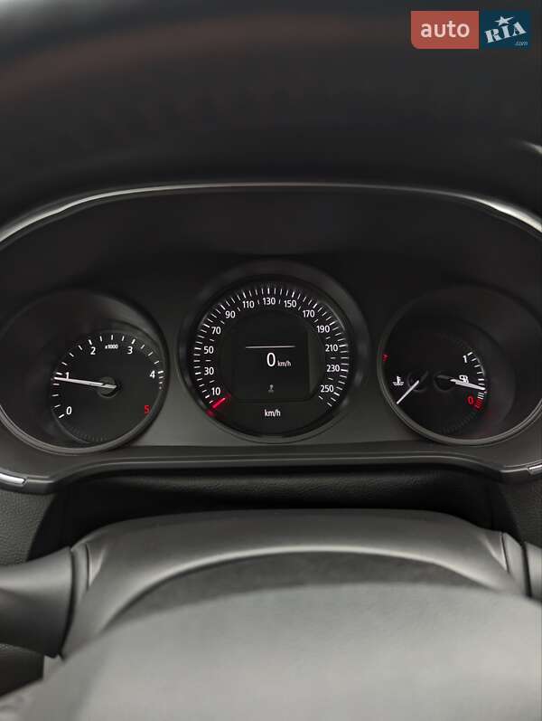 Хэтчбек Renault Megane 2017 в Миргороде фото 20 Хэтчбек Renault Megane 2017 в Миргороде