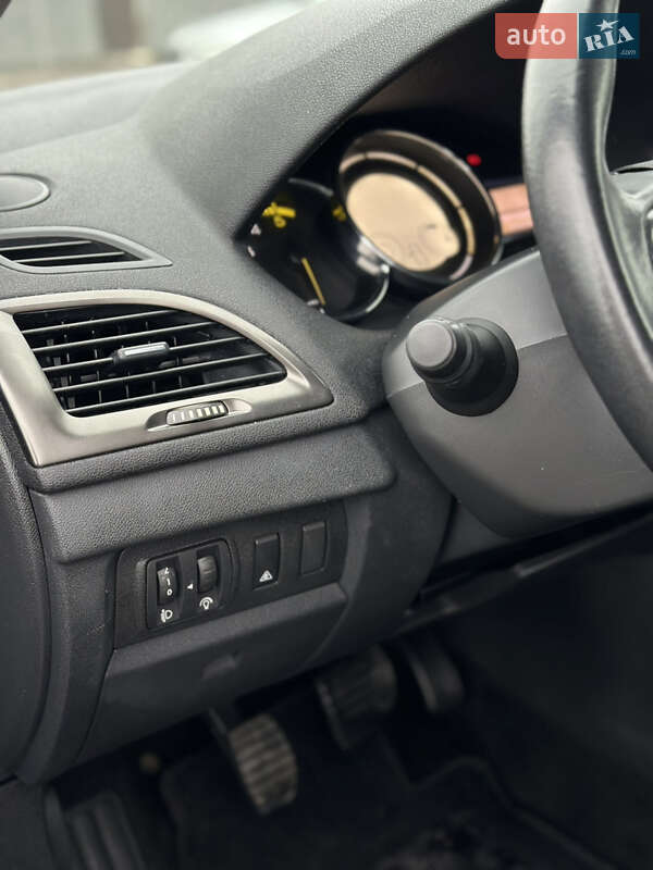 Хэтчбек Renault Megane 2013 в Виннице