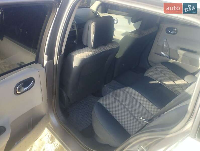 Универсал Renault Megane 2003 в Умани