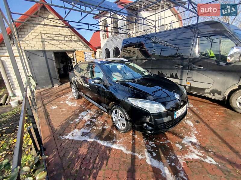 Renault Megane 2011 Renault Megane 2011