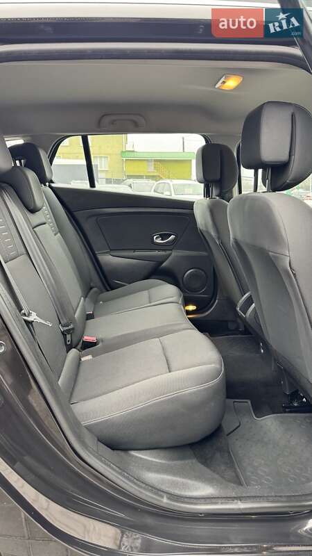 Универсал Renault Megane 2010 в Кропивницком фото 19 Универсал Renault Megane 2010 в Кропивницком