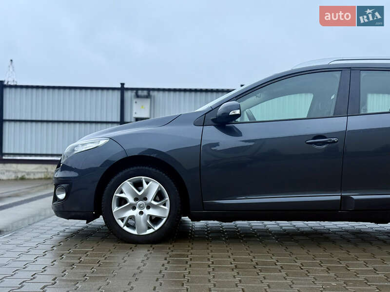 Универсал Renault Megane 2013 в Луцке