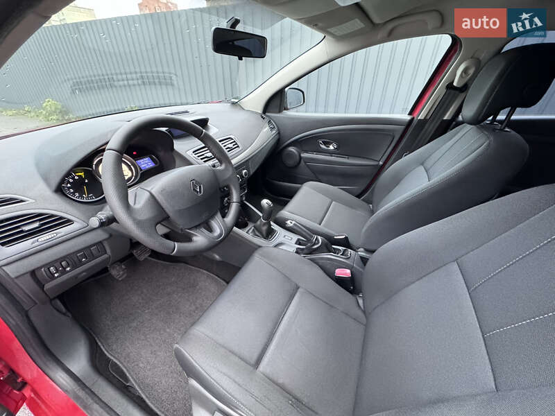 Хэтчбек Renault Megane 2013 в Полтаве