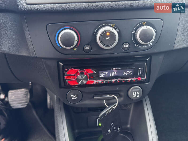 Хэтчбек Renault Megane 2013 в Полтаве