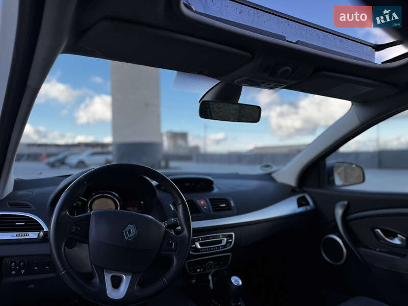 Хэтчбек Renault Megane 2009 в Дубно