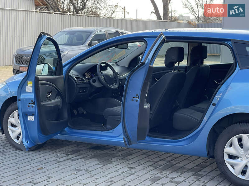 Универсал Renault Megane 2015 в Полтаве