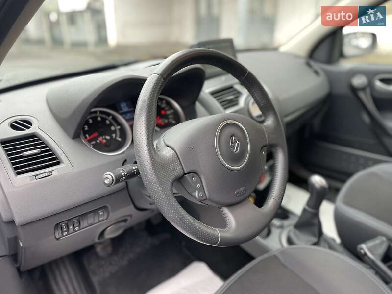 Хэтчбек Renault Megane 2008 в Сумах