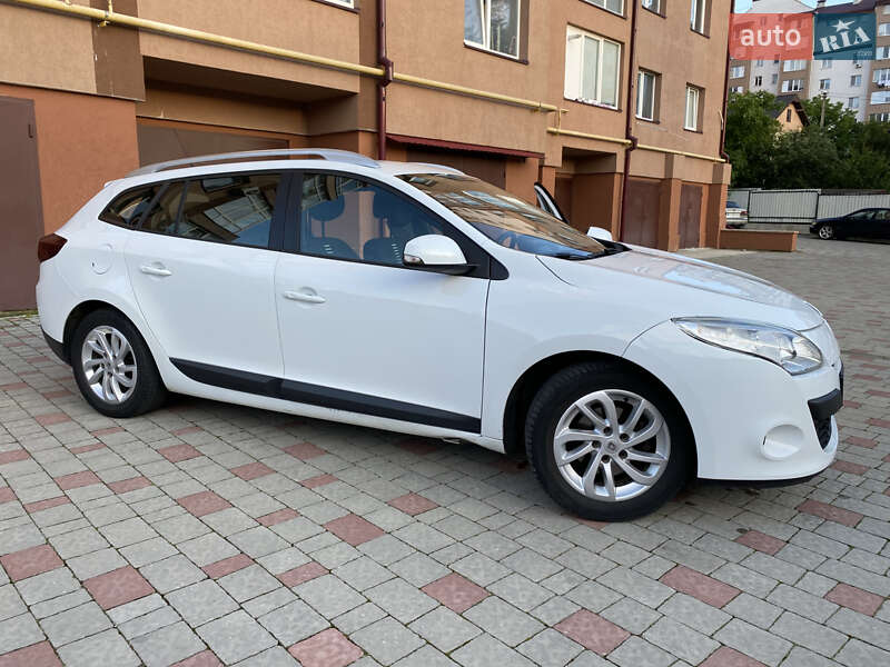 Универсал Renault Megane 2011 в Ивано-Франковске