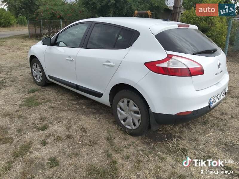 Хэтчбек Renault Megane 2014 в Первомайске