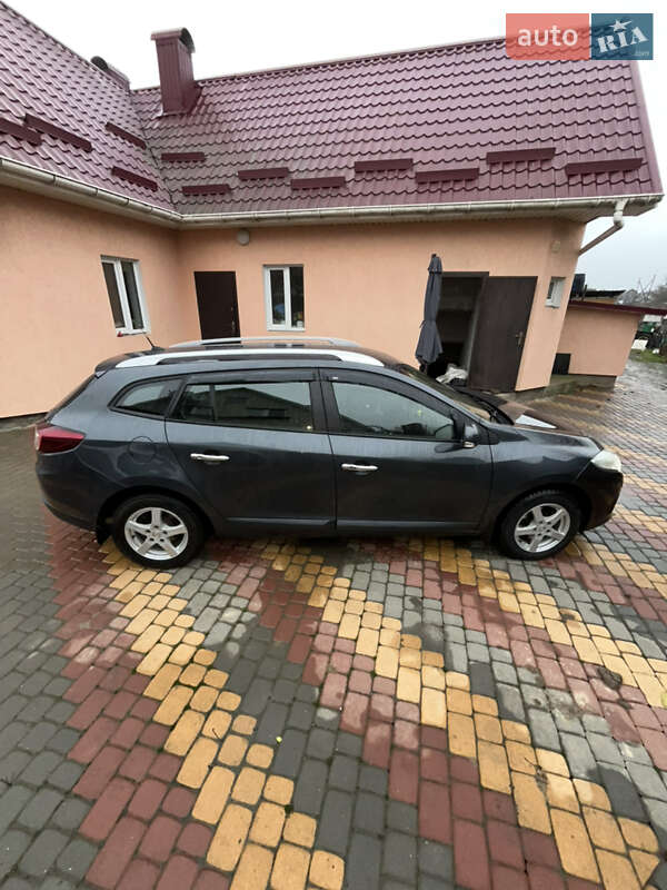 Універсал Renault Megane 2011 в Гнівані