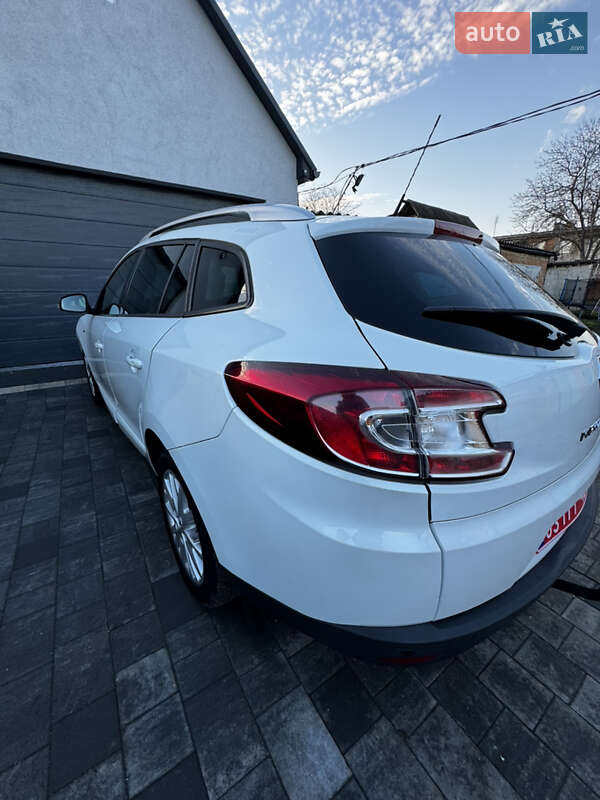 Универсал Renault Megane 2013 в Полтаве фото 15 Универсал Renault Megane 2013 в Полтаве