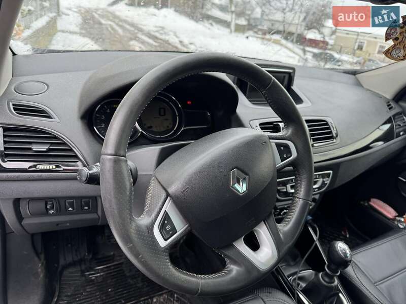 Универсал Renault Megane 2012 в Мервичах