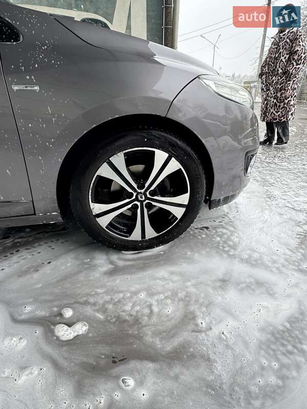 Универсал Renault Megane 2012 в Мервичах