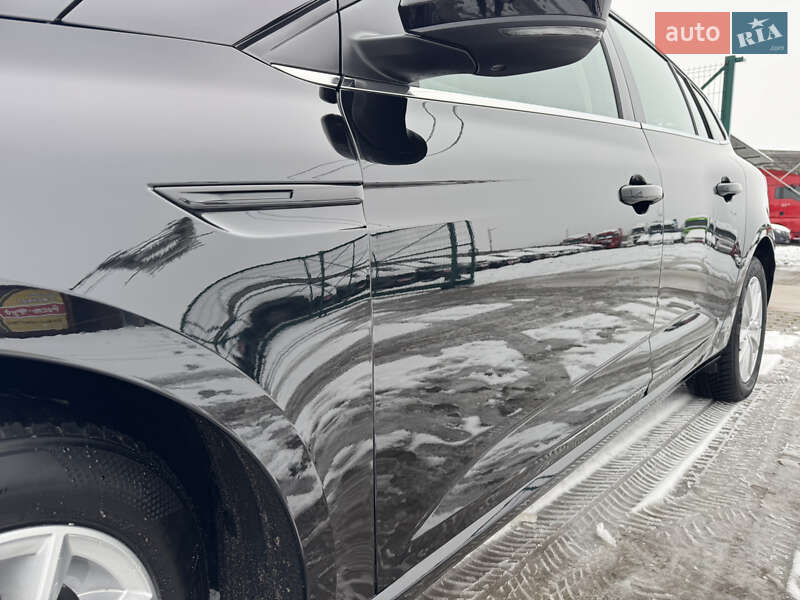 Універсал Renault Megane 2017 в Лопатині