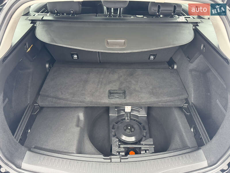 Універсал Renault Megane 2017 в Лопатині