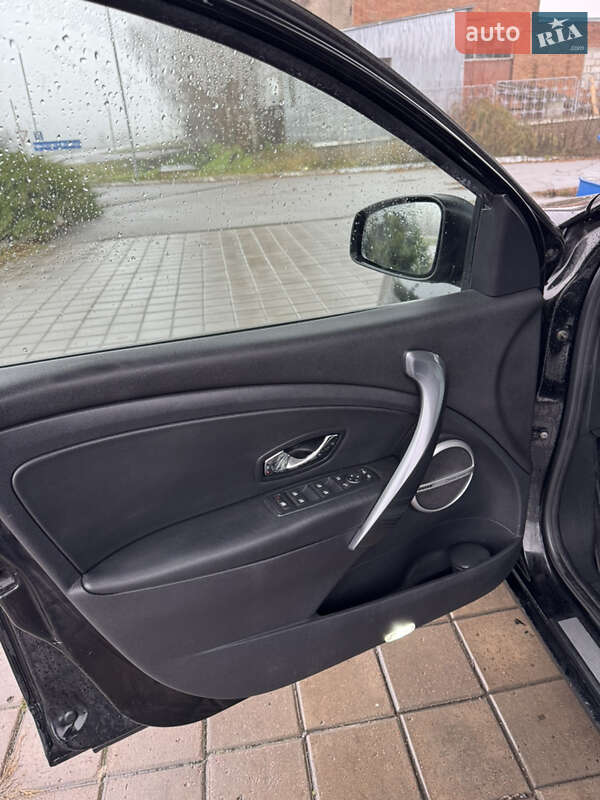 Универсал Renault Megane 2012 в Великой Багачке фото 43 Универсал Renault Megane 2012 в Великой Багачке