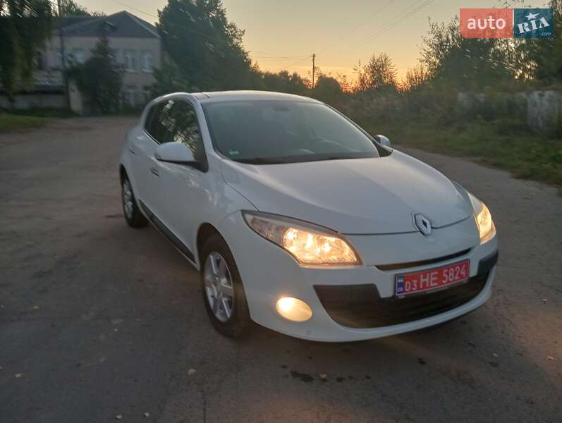Хэтчбек Renault Megane 2008 в Нововолынске