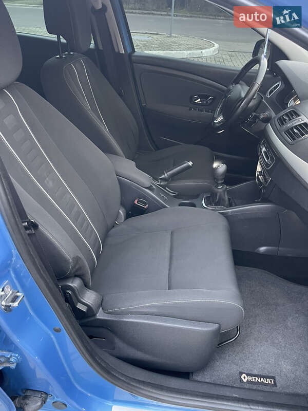 Универсал Renault Megane 2014 в Запорожье фото 34 Универсал Renault Megane 2014 в Запорожье