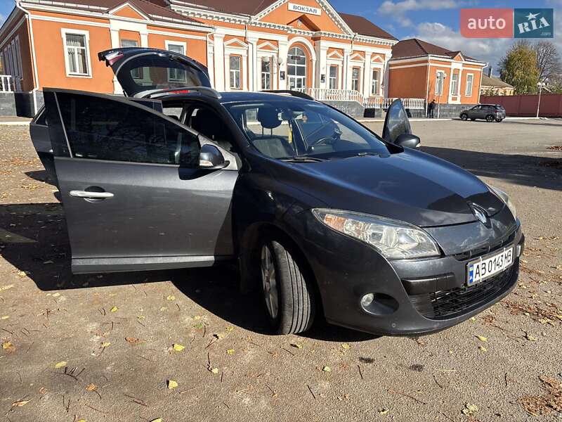Універсал Renault Megane 2010 в Хмільнику